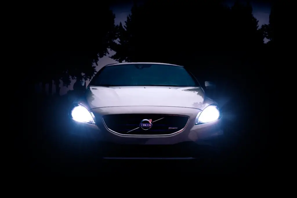 Professional Headlight Clarity Renewal